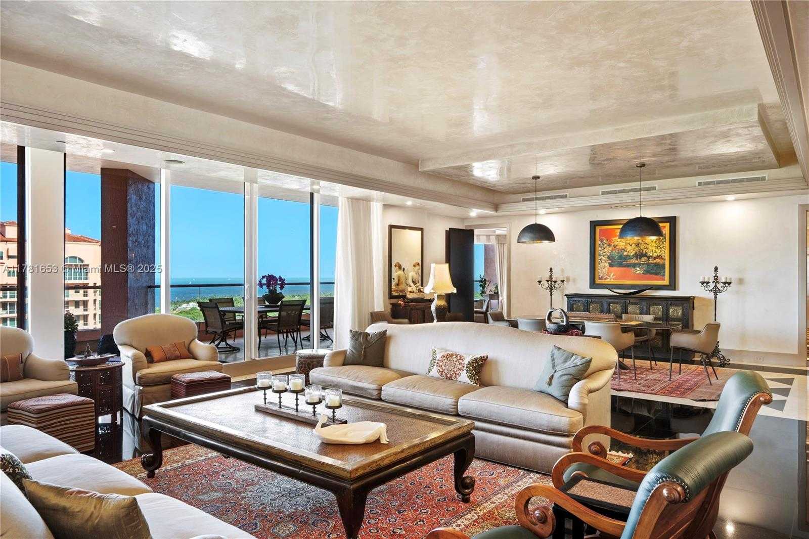 Small Image of 60 EDGEWATER DR #TS-E, Coral Gables Number 18