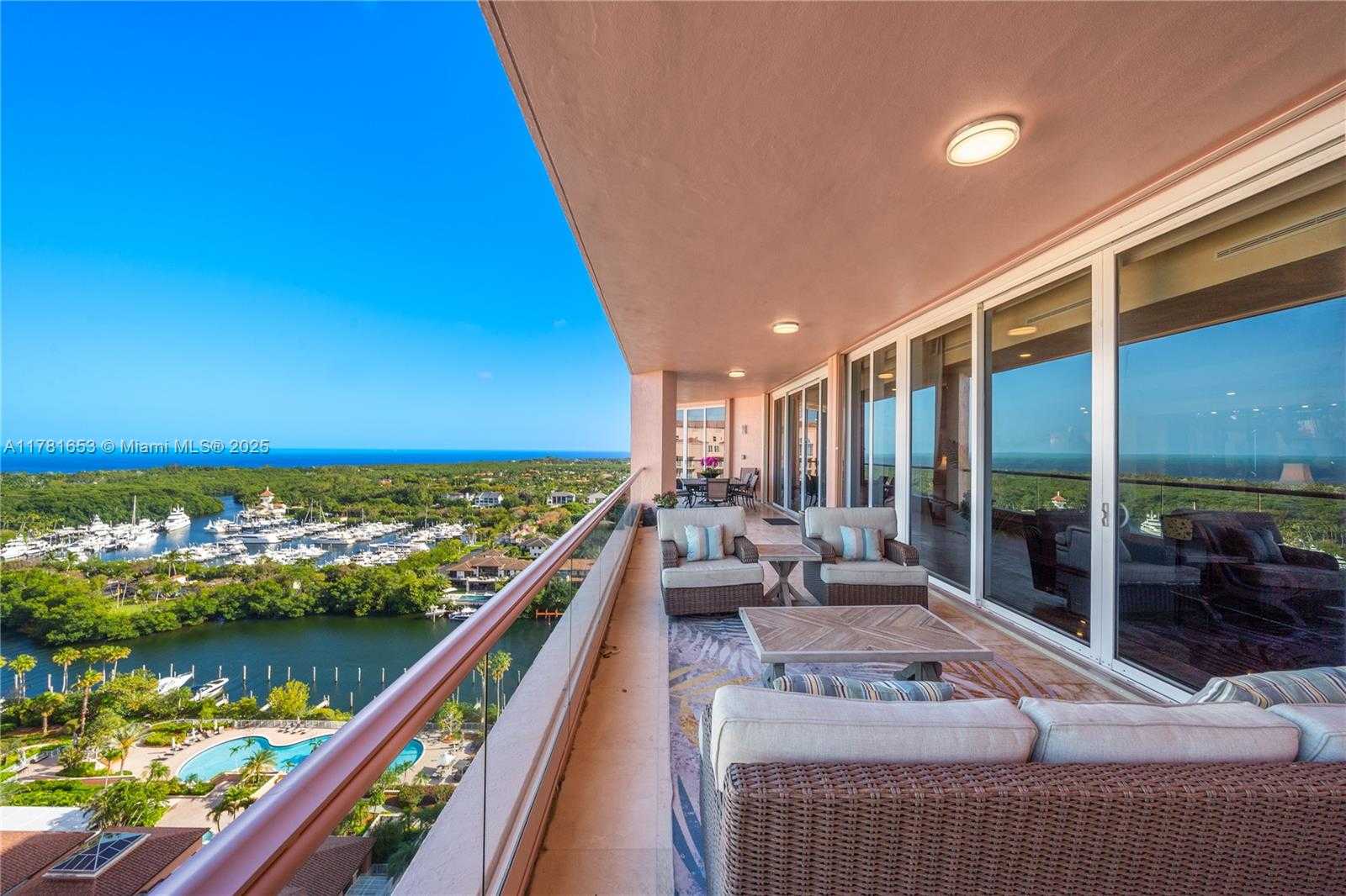 Small Image of 60 EDGEWATER DR #TS-E, Coral Gables Number 49