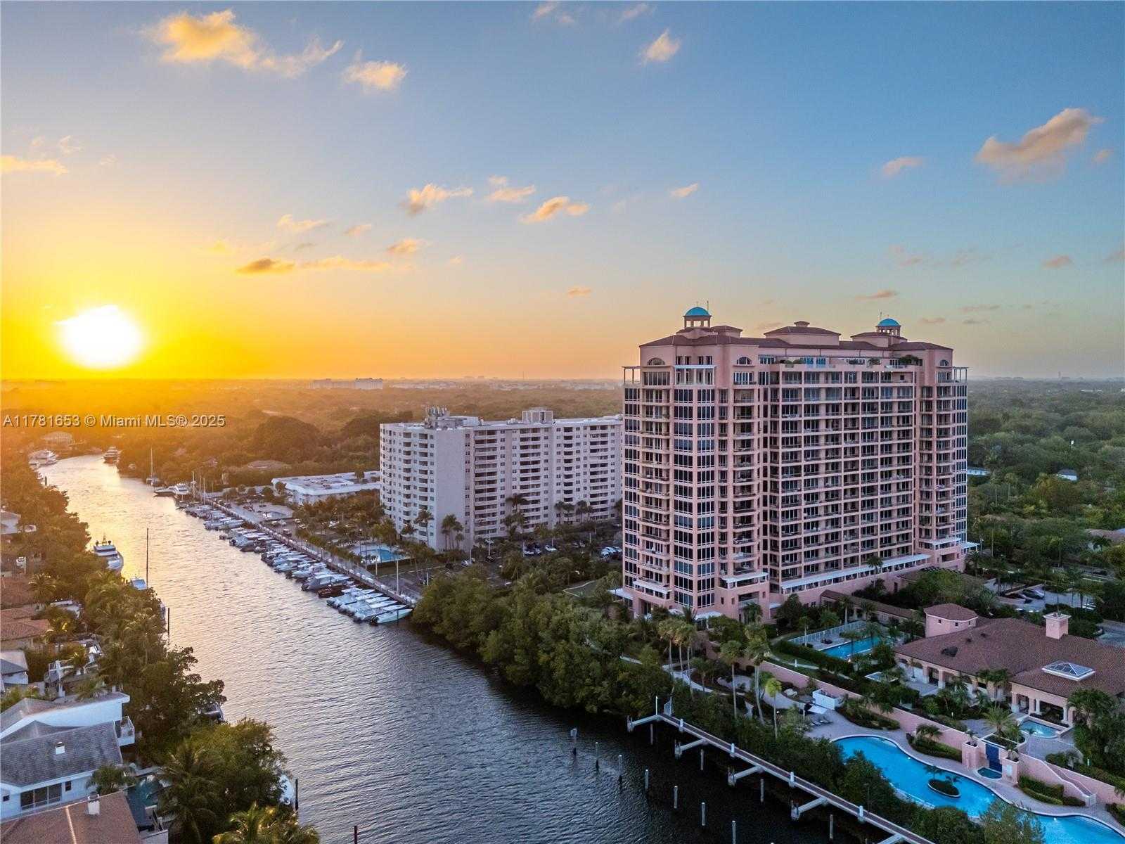 Small Image of 60 EDGEWATER DR #TS-E, Coral Gables Number 51