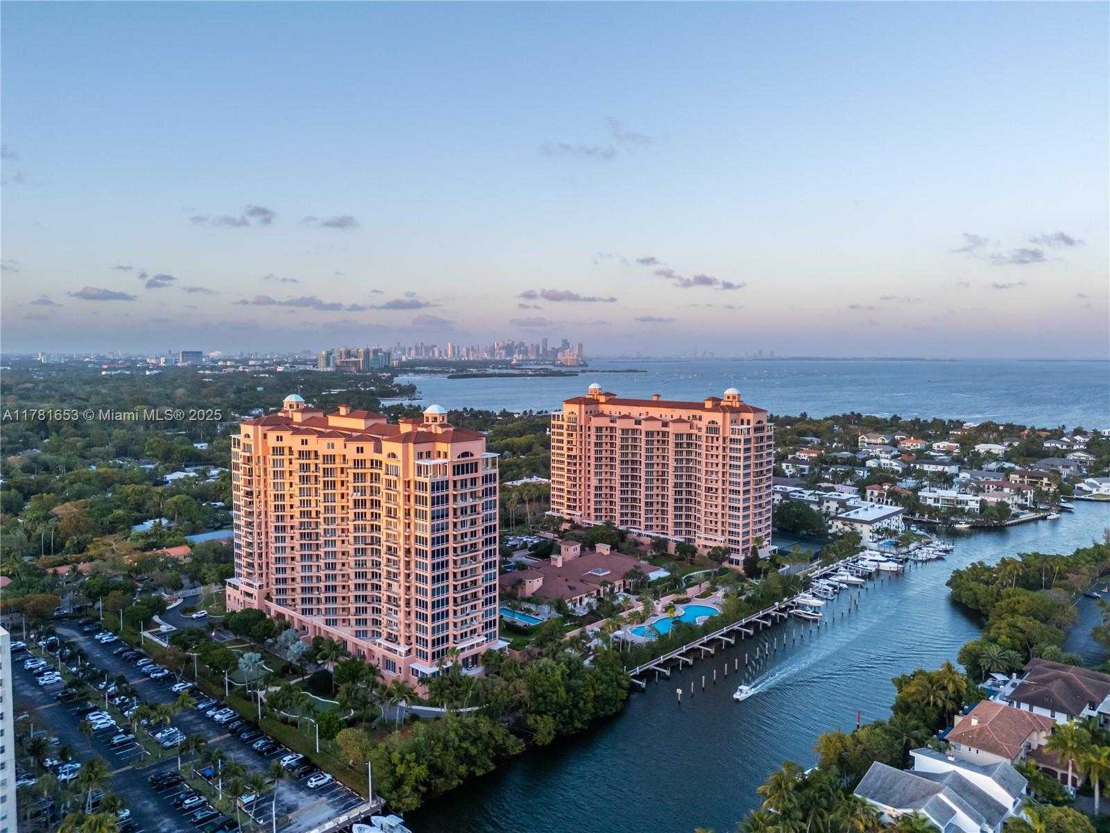 Small Image of 60 EDGEWATER DR #TS-E, Coral Gables Number 52