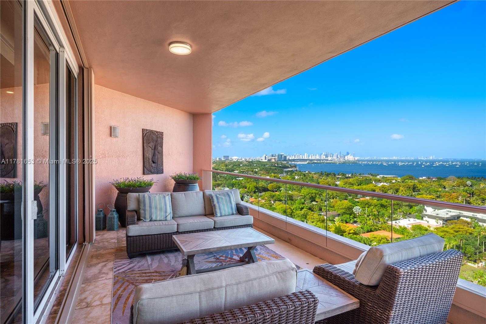 Small Image of 60 EDGEWATER DR #TS-E, Coral Gables Number 54