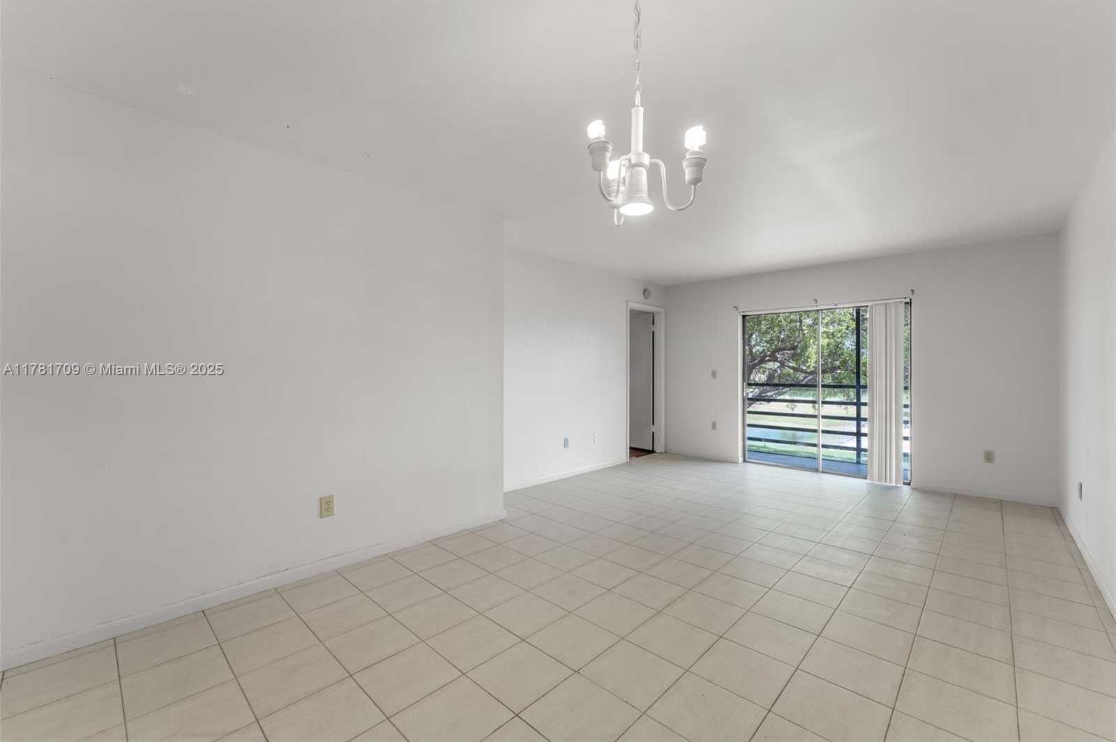 Small Image of 14859 SOUTH WEST 104TH ST #8-203, Miami Number 4