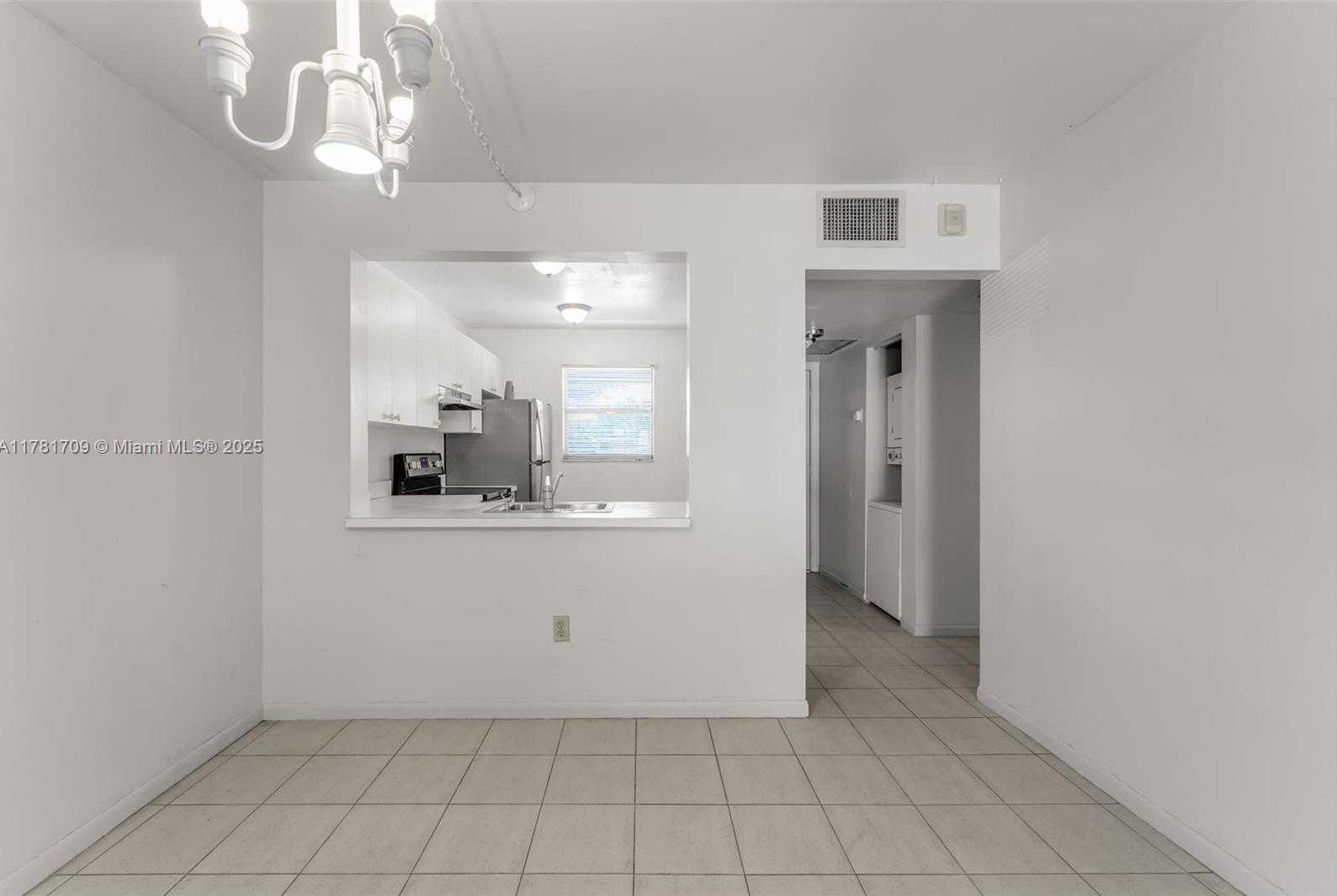Small Image of 14859 SOUTH WEST 104TH ST #8-203, Miami Number 5