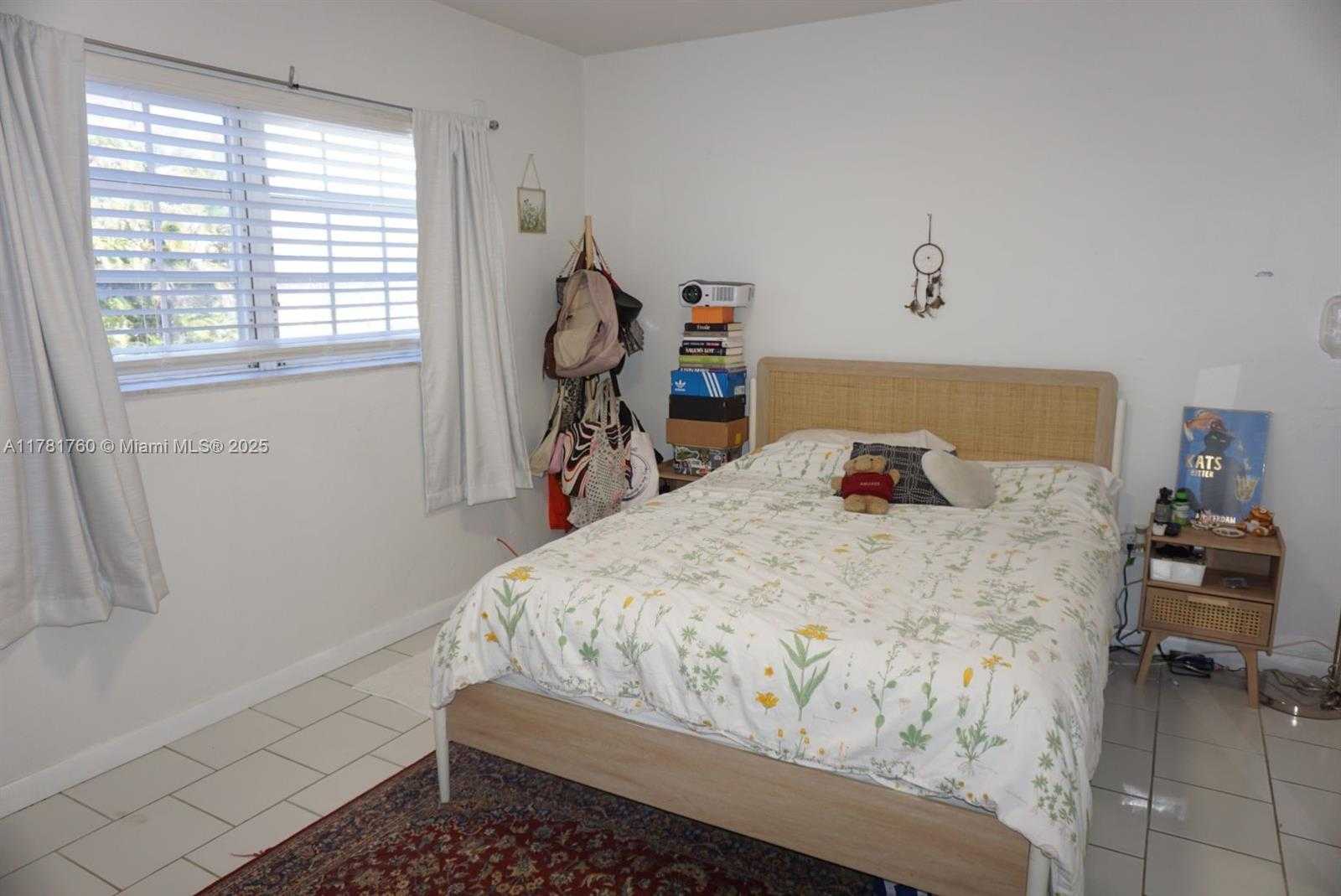 Small Image of 6565 SANTONA ST #B5, Coral Gables Number 16