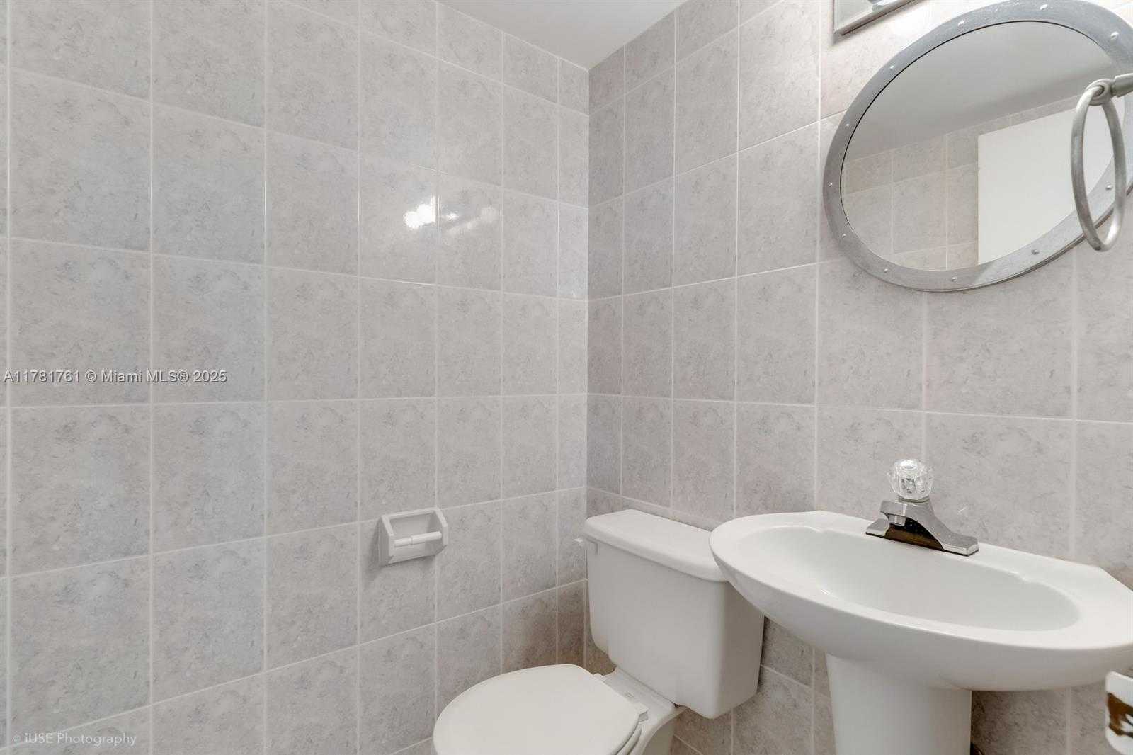 Small Image of 6969 COLLINS AVE #412, Miami Beach Number 7