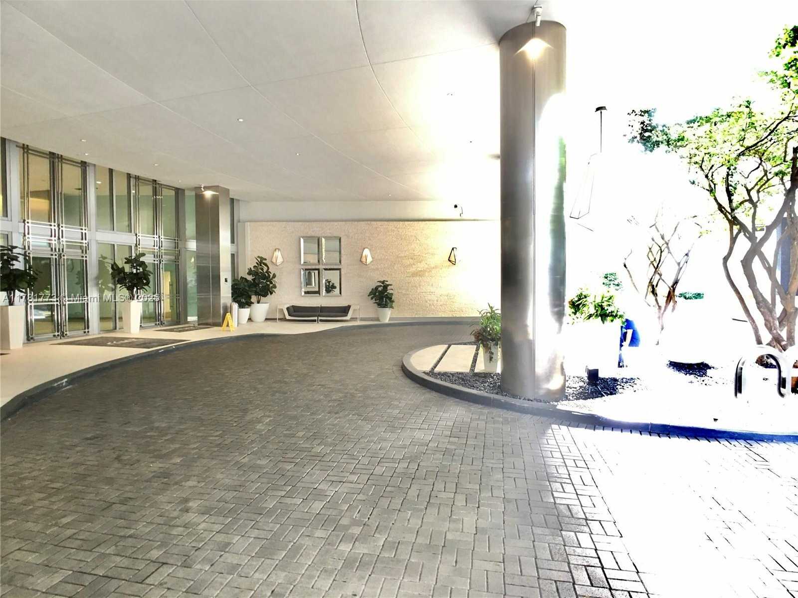 Small Image of 92 SOUTH WEST 3RD ST #4410, Miami Number 2