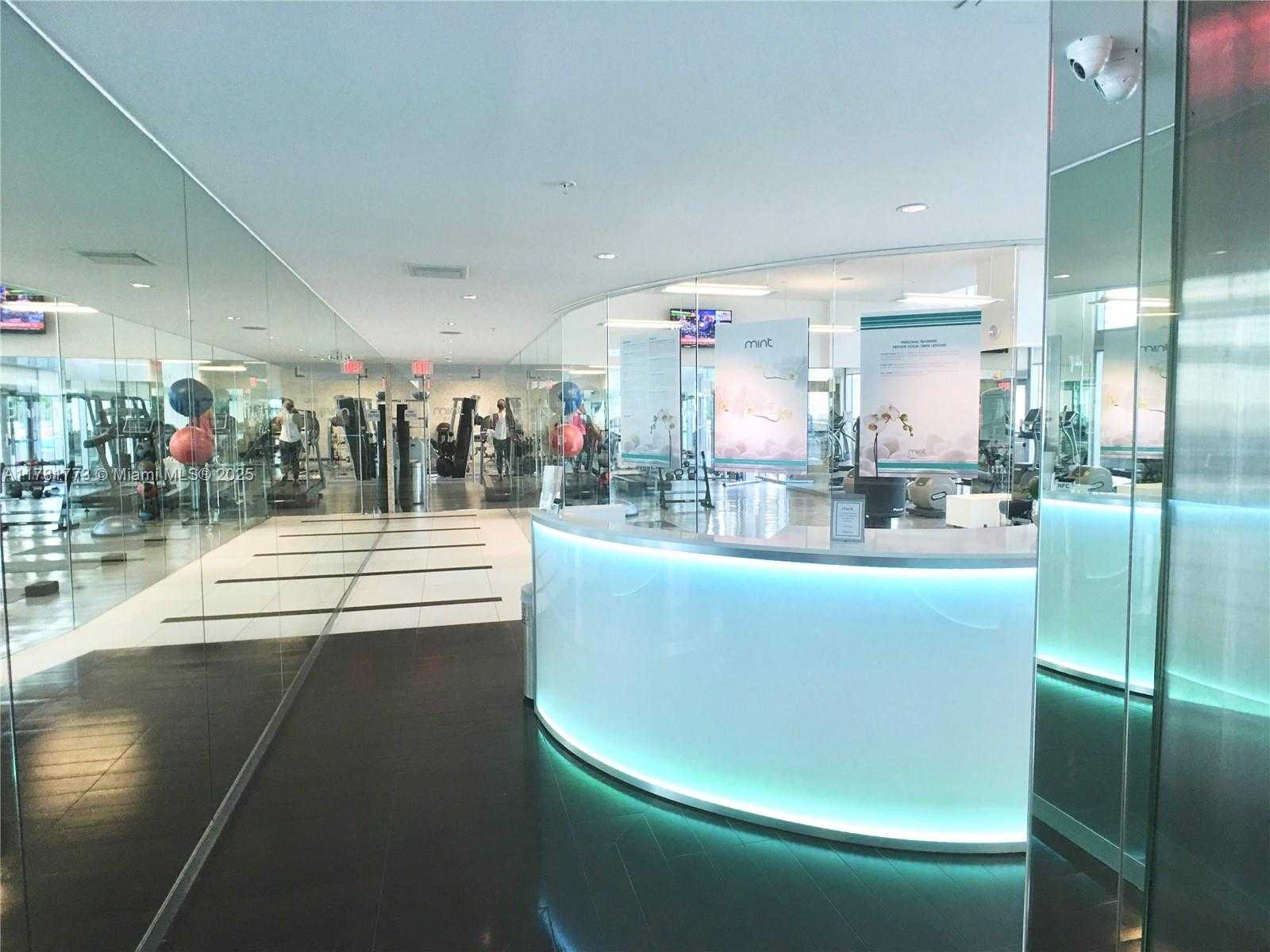 Small Image of 92 SOUTH WEST 3RD ST #4410, Miami Number 23
