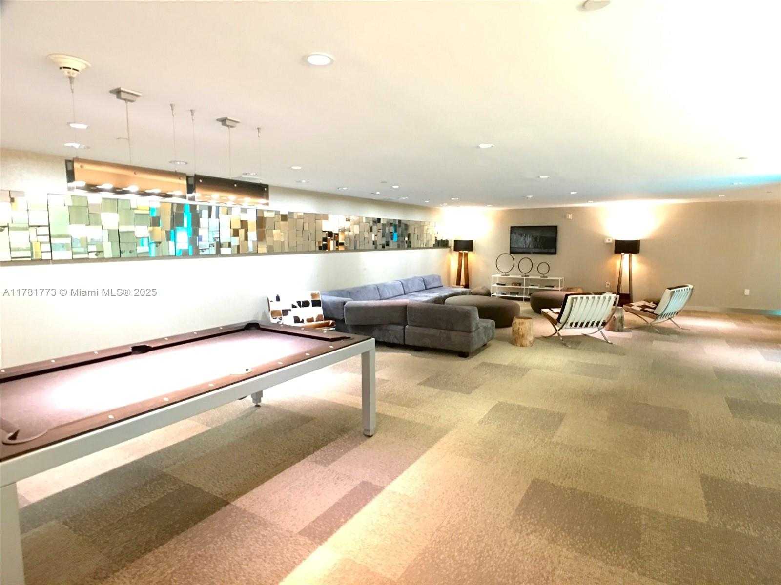 Small Image of 92 SOUTH WEST 3RD ST #4410, Miami Number 24