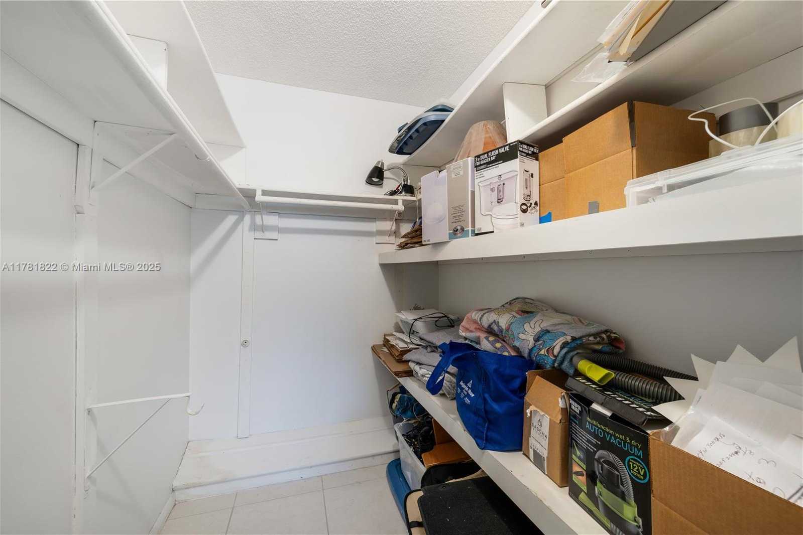 Small Image of 9001 SUNRISE LAKES BLVD #106, Sunrise Number 10