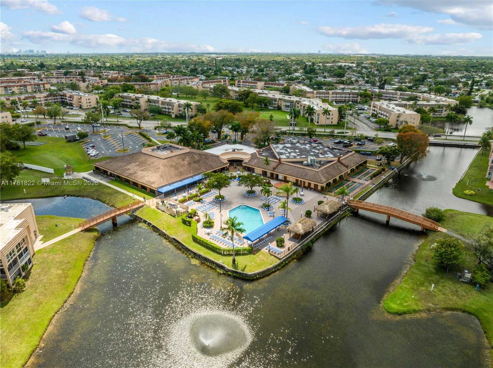 Small Image of 9001 SUNRISE LAKES BLVD #106, Sunrise Number 20