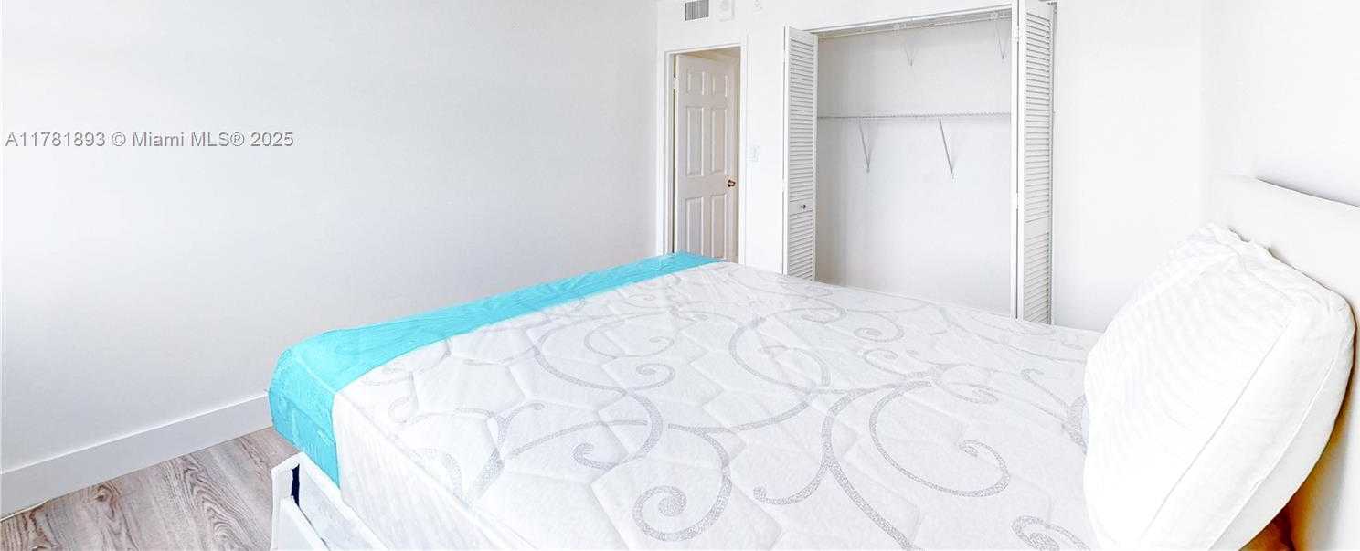 Small Image of 16570 NORTH EAST 26TH AVE #6F, North Miami Beach Number 23