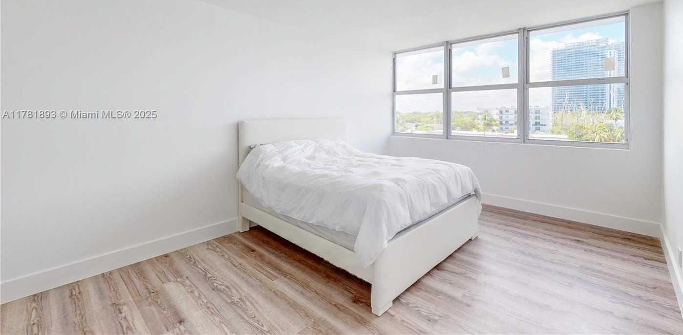 Small Image of 16570 NORTH EAST 26TH AVE #6F, North Miami Beach Number 27