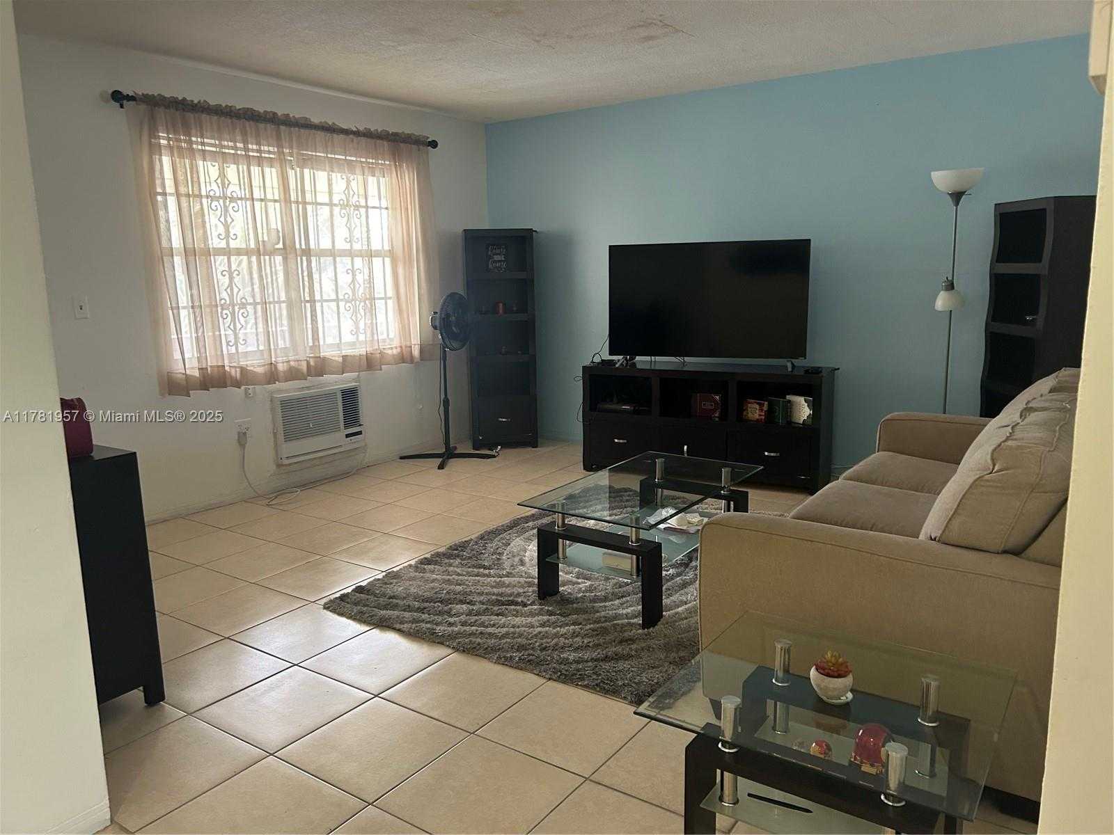 Small Image of 1355 NORTH EAST 167TH ST #307, Miami Number 2