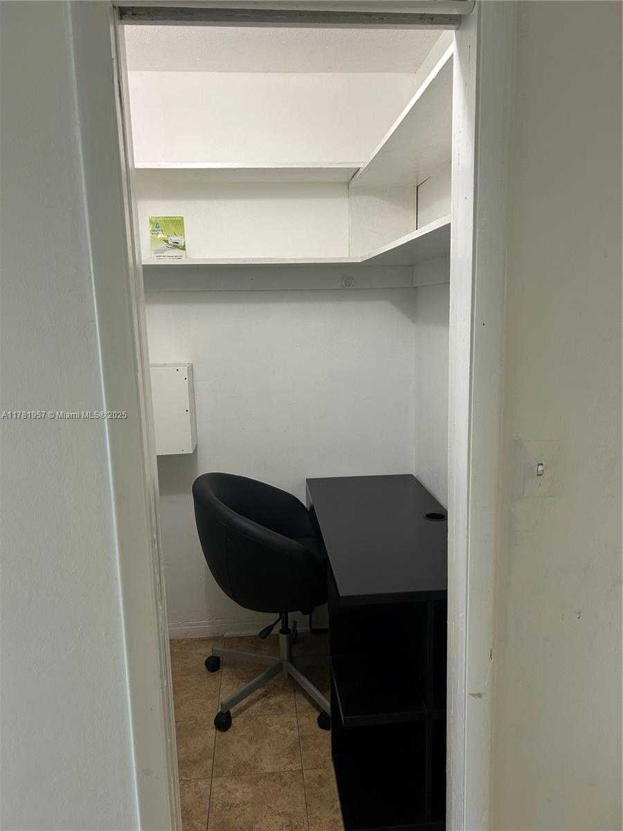 Small Image of 1355 NORTH EAST 167TH ST #307, Miami Number 7