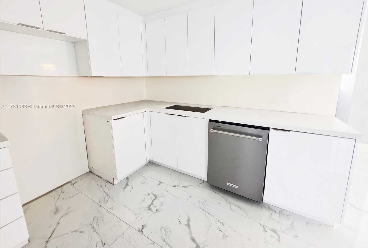 Small Image of 780 NORTH EAST 69TH ST #905, Miami Number 4
