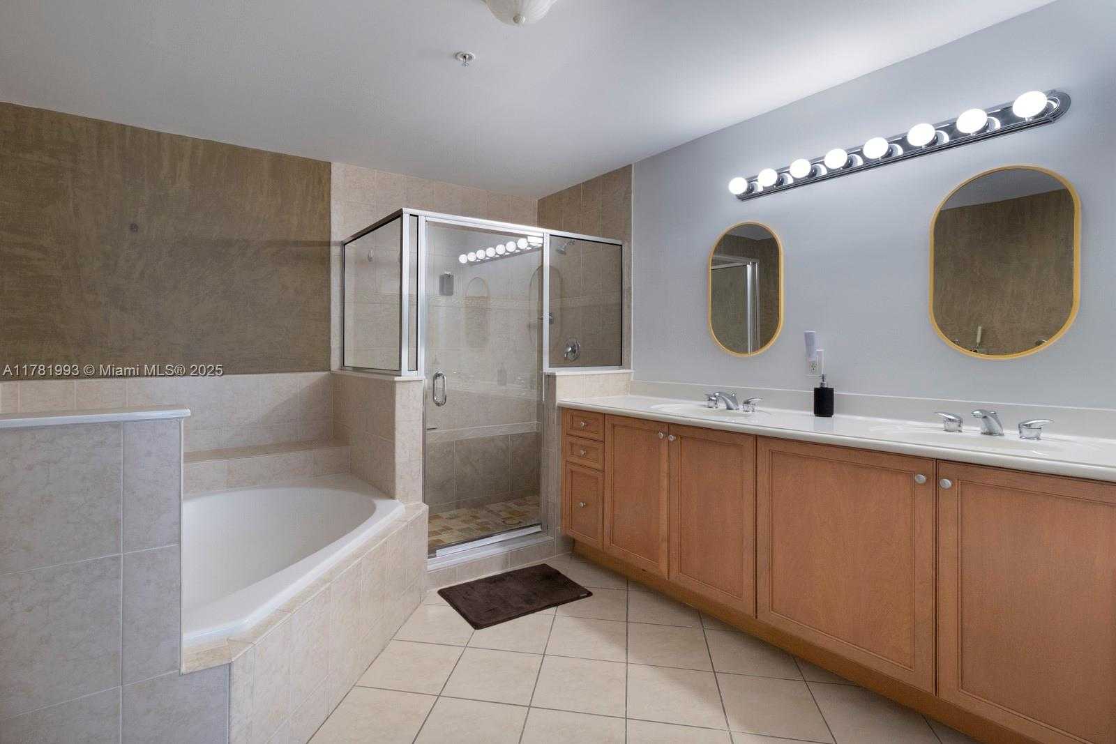 Small Image of 8390 SOUTH WEST 72ND AVE #517, Miami Number 13