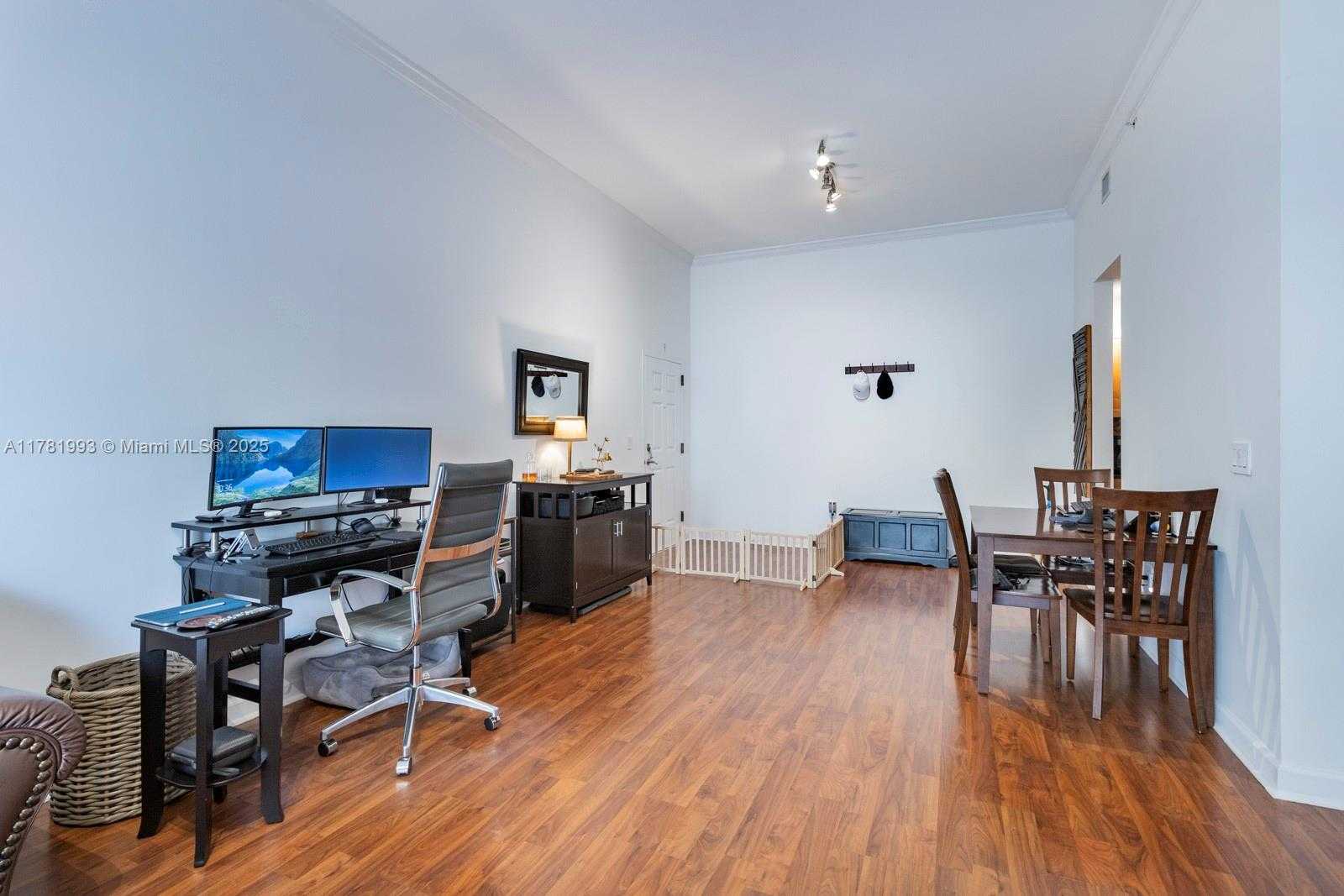 Small Image of 8390 SOUTH WEST 72ND AVE #517, Miami Number 7