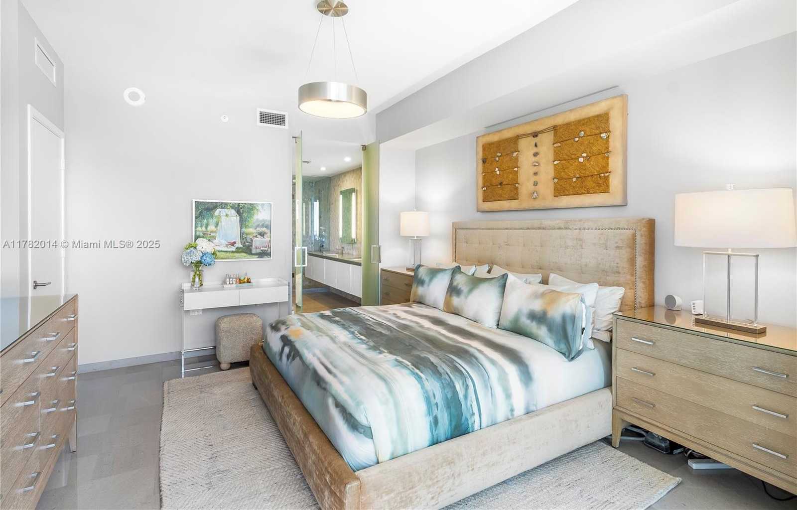 Small Image of 68 SOUTH EAST 6TH STREET #810, Miami Number 13