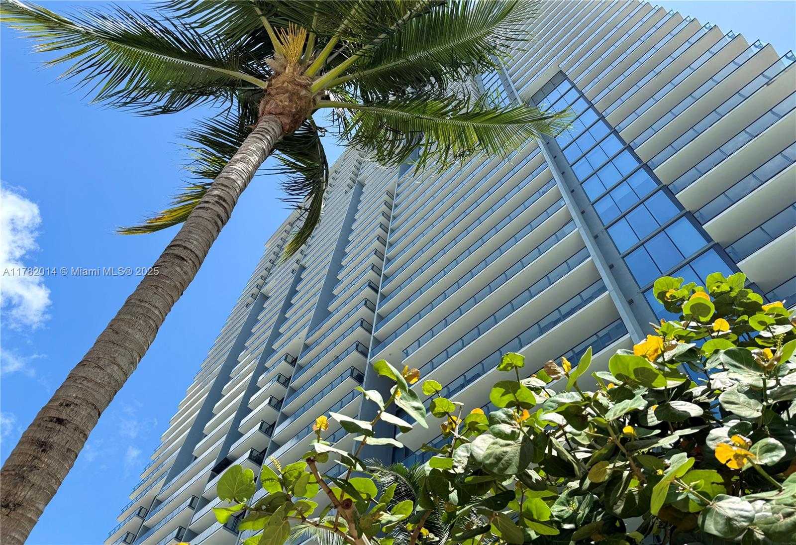 Small Image of 68 SOUTH EAST 6TH STREET #810, Miami Number 21
