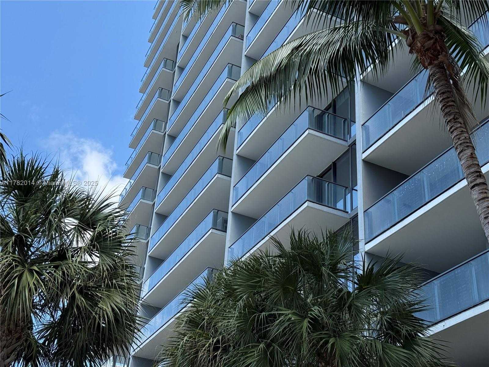 Small Image of 68 SOUTH EAST 6TH STREET #810, Miami Number 26