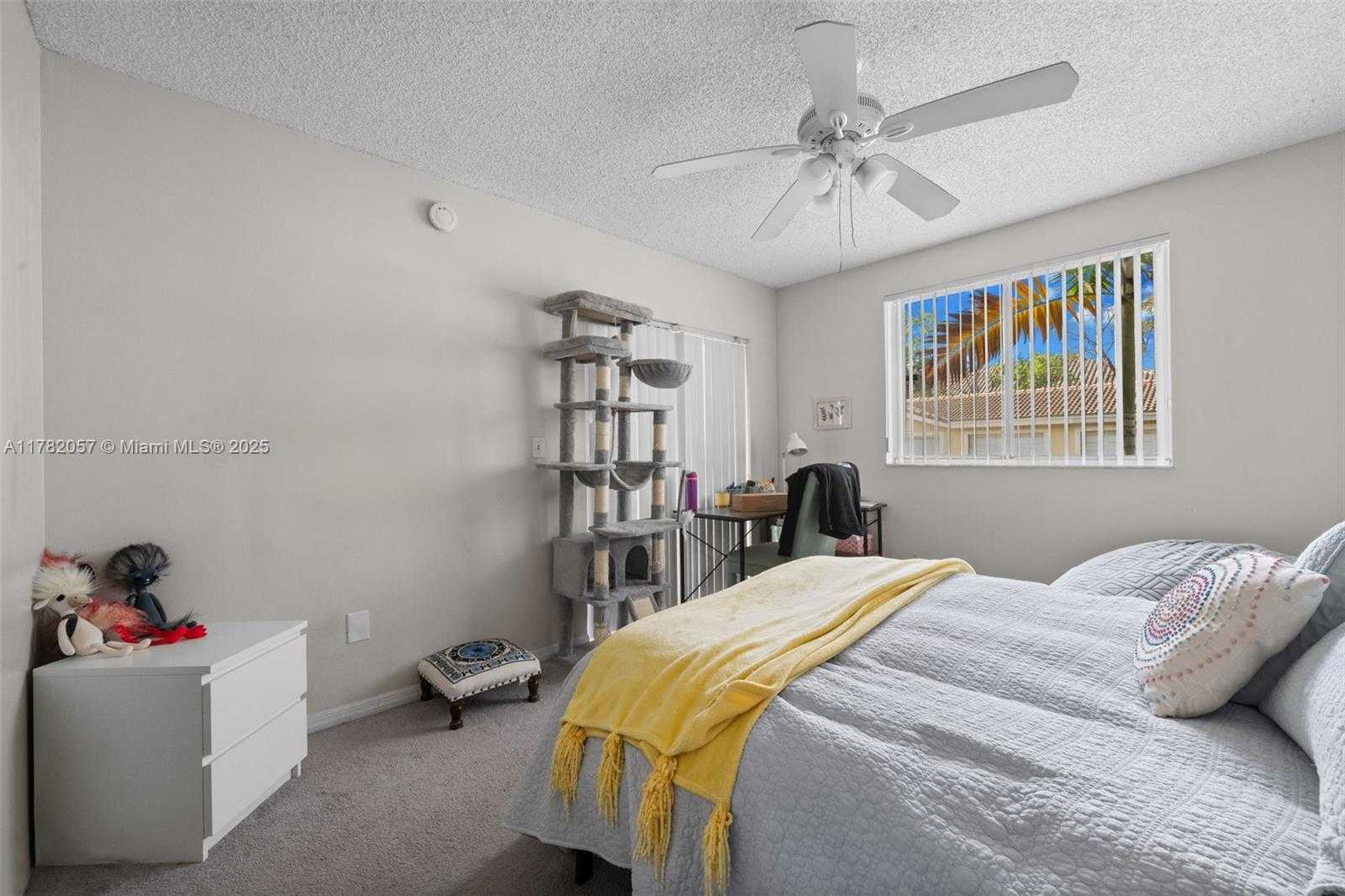 Small Image of 2600 SOUTH UNIVERSITY DR #107, Davie Number 11