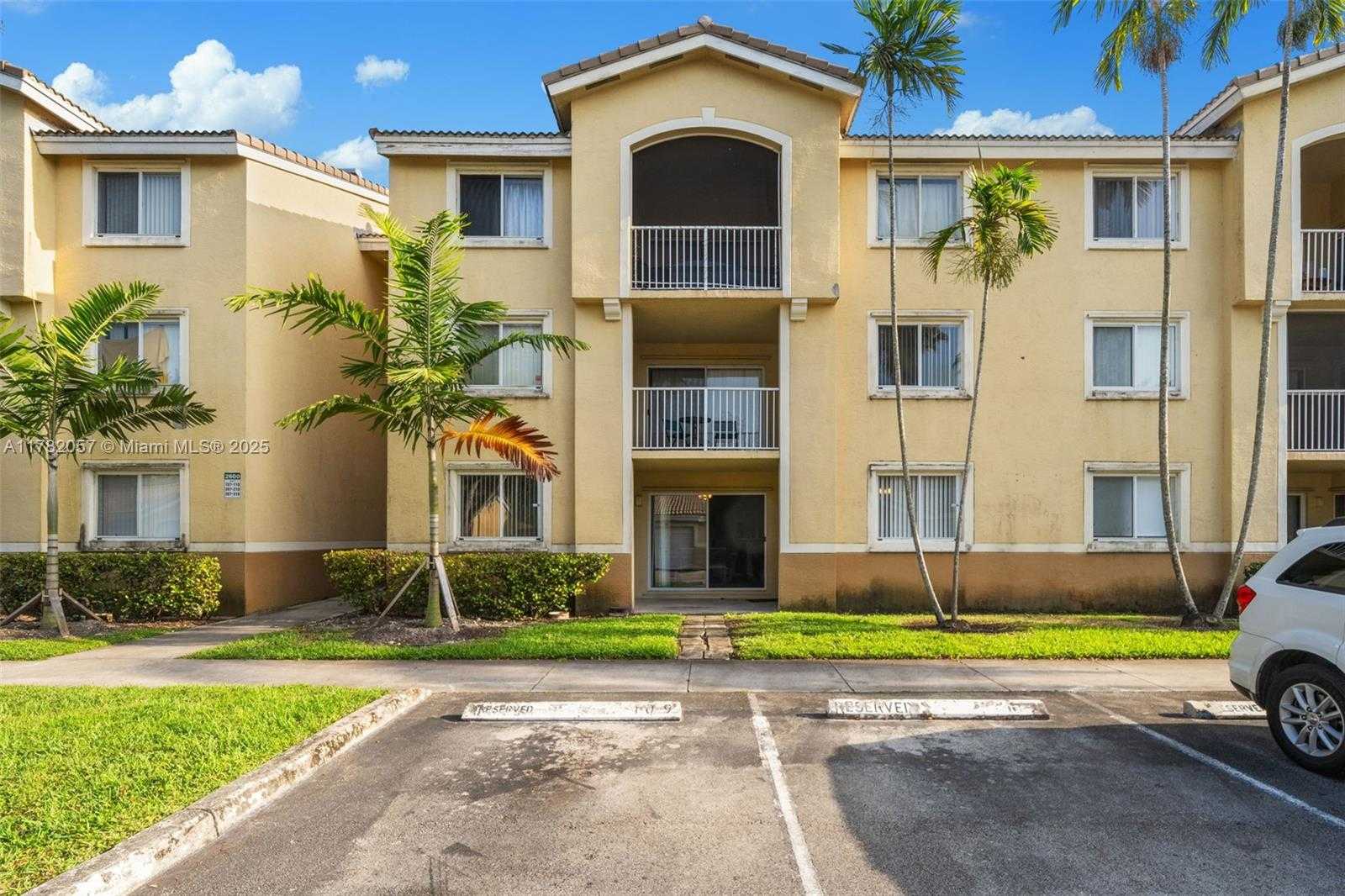 Small Image of 2600 SOUTH UNIVERSITY DR #107, Davie Number 22