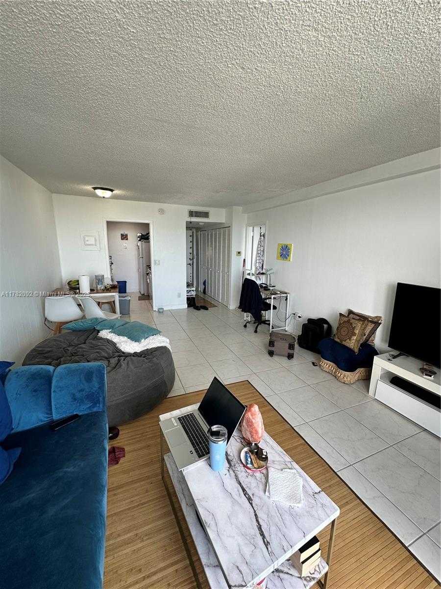 Small Image of 2020 NORTH EAST 135TH ST #807, North Miami Number 9
