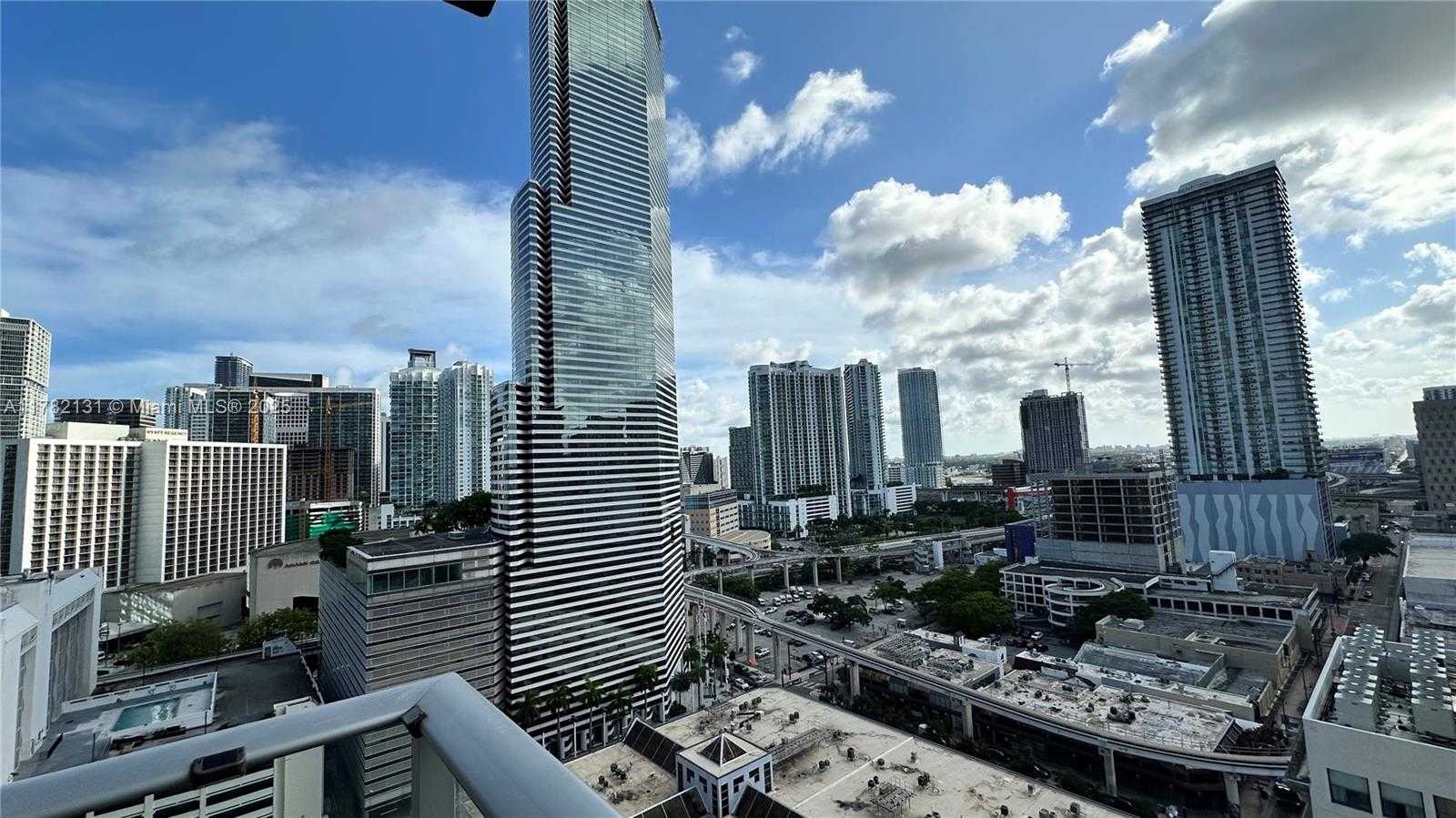 Small Image of 151 SOUTH EAST 1ST ST #1711, Miami Number 30