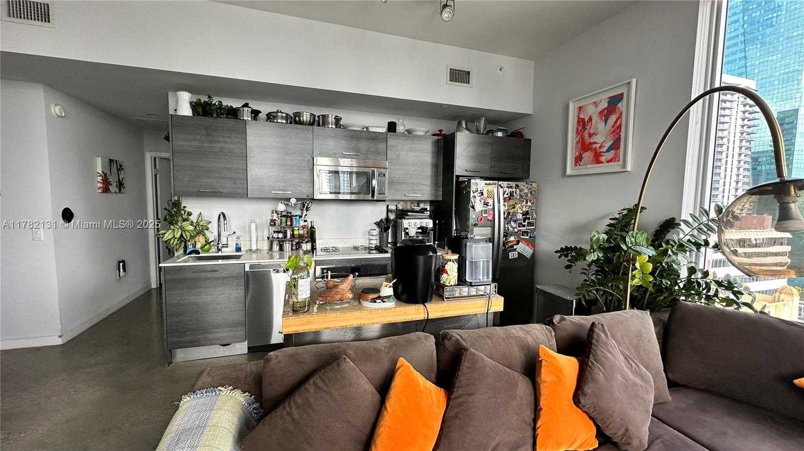 Small Image of 151 SOUTH EAST 1ST ST #1711, Miami Number 8