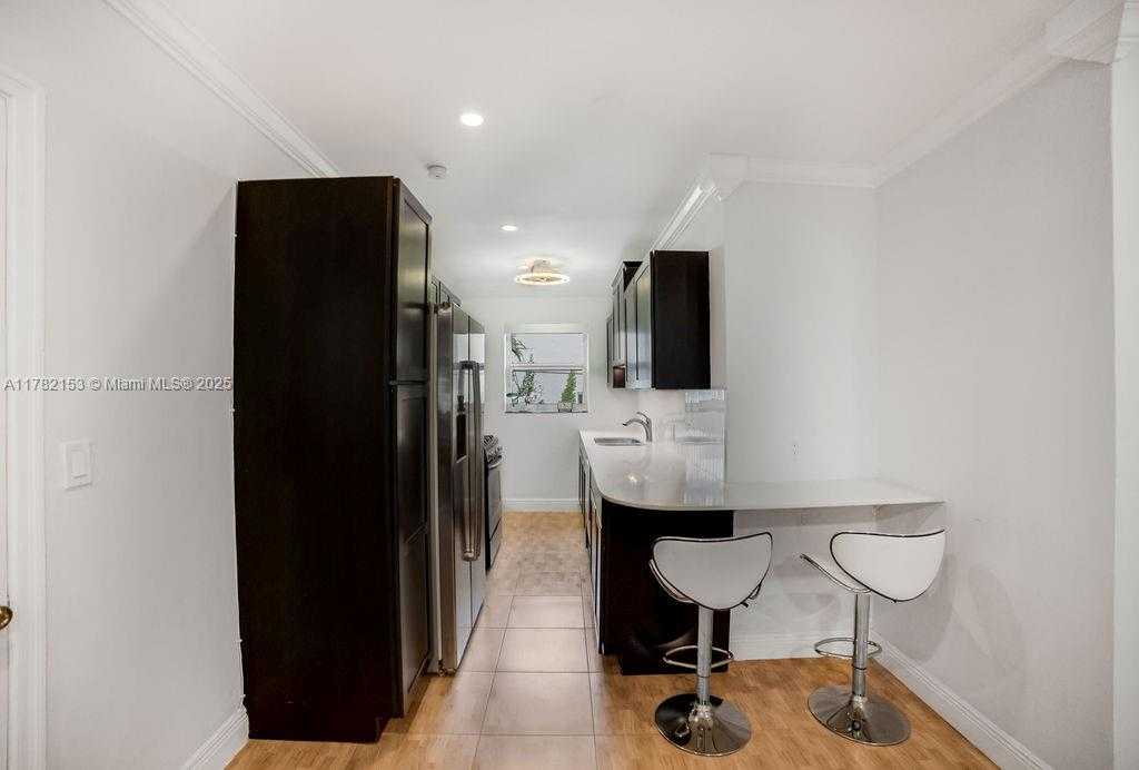 Small Image of 10070 EAST BAY HARBOR DR #70D, Bay Harbor Islands Number 10