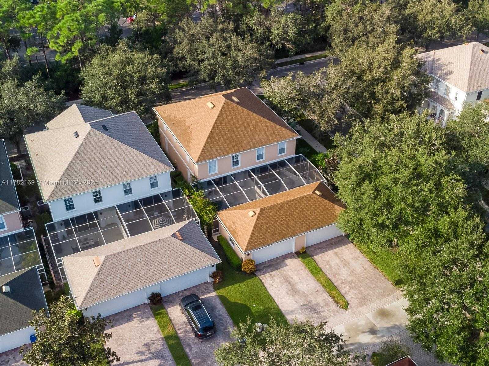 Small Image of 129 FARMINGDALE DR, Jupiter Number 25