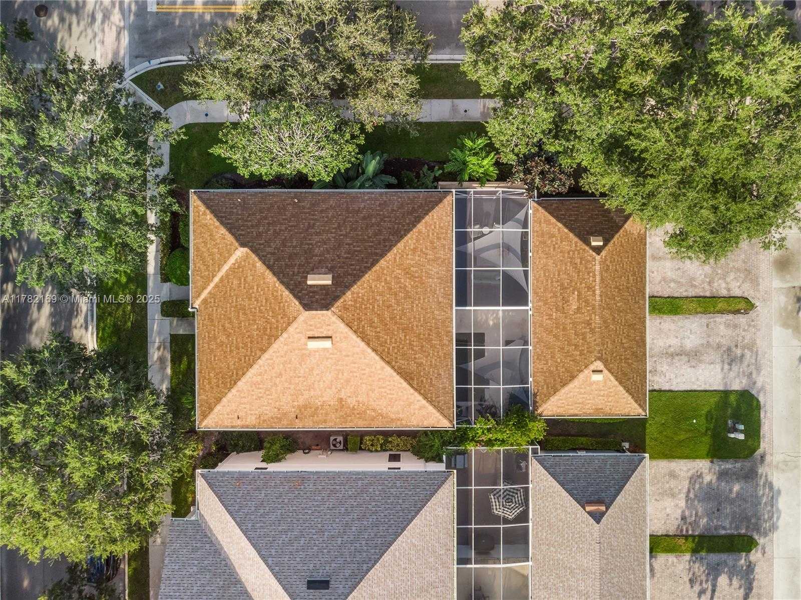 Small Image of 129 FARMINGDALE DR, Jupiter Number 27