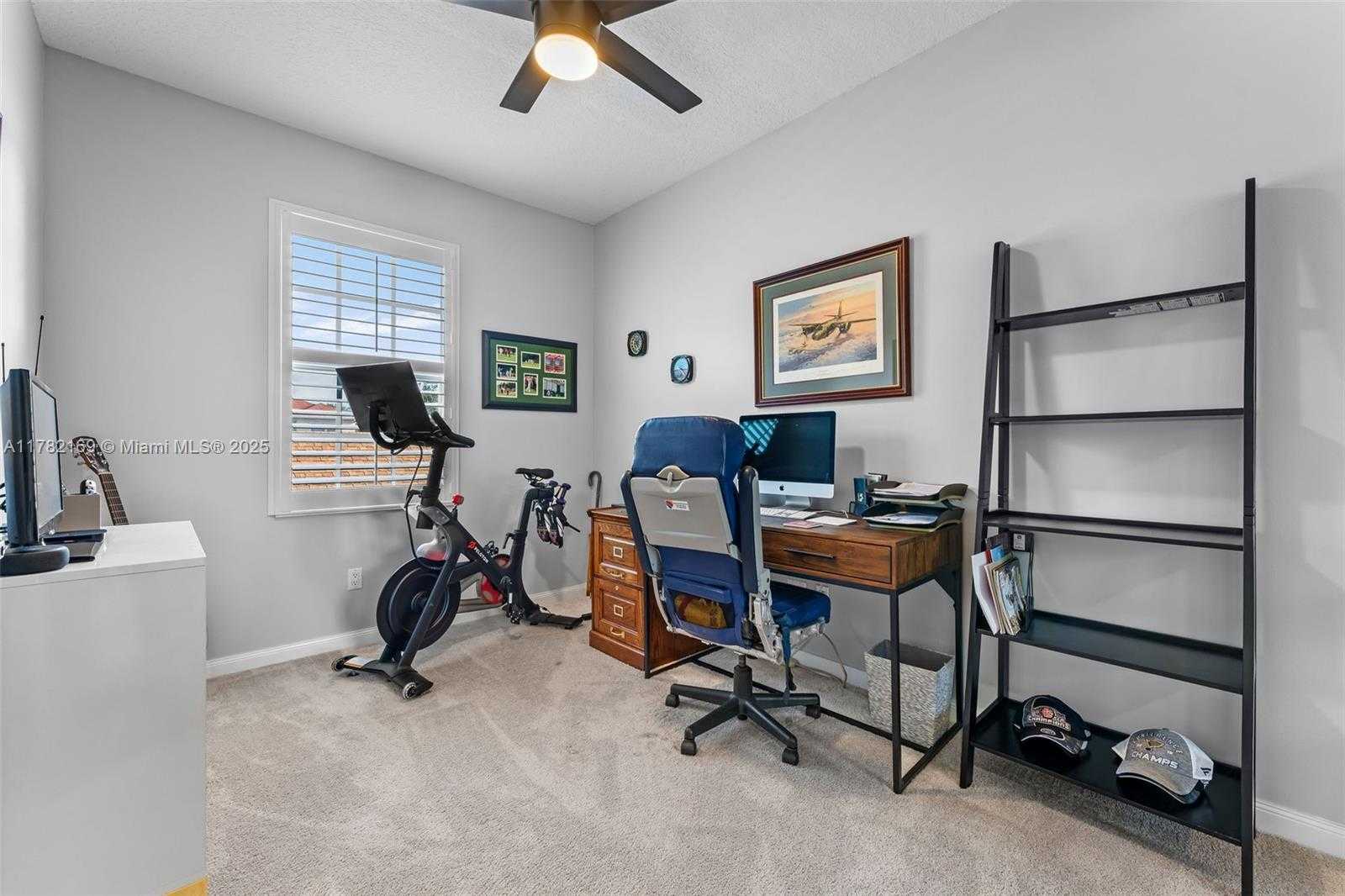 Small Image of 129 FARMINGDALE DR, Jupiter Number 36