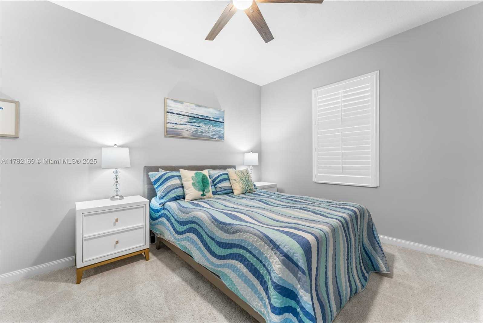 Small Image of 129 FARMINGDALE DR, Jupiter Number 38