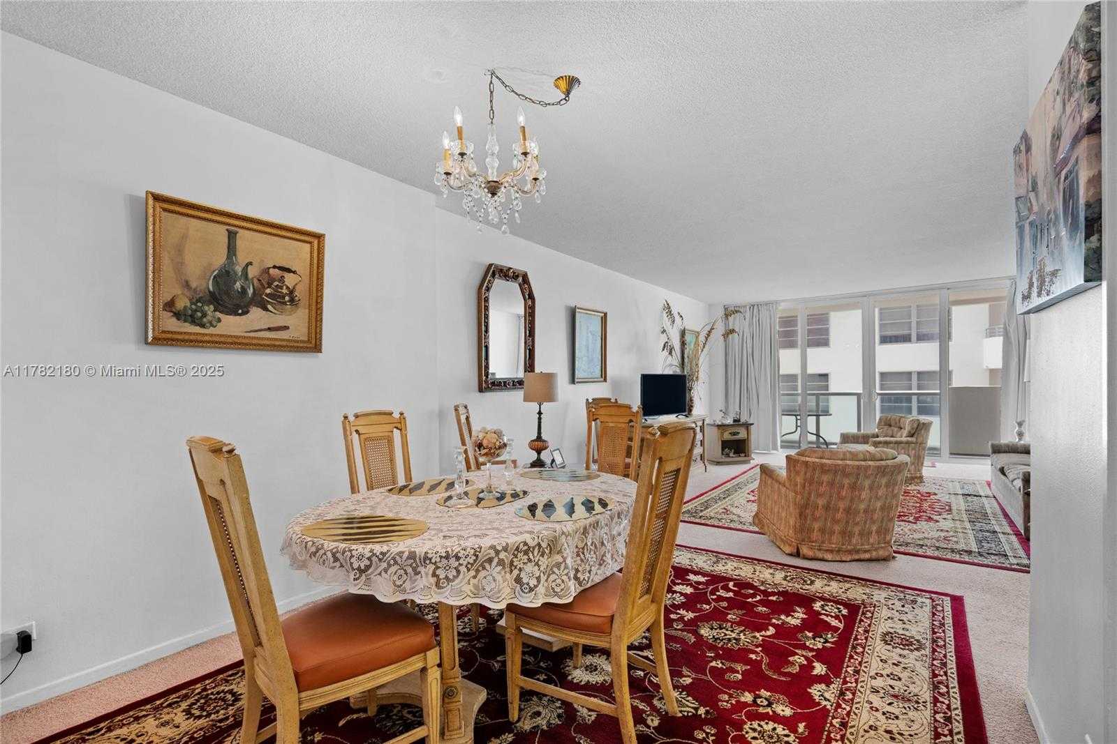 Small Image of 5601 COLLINS AVE #1014, Miami Beach Number 23