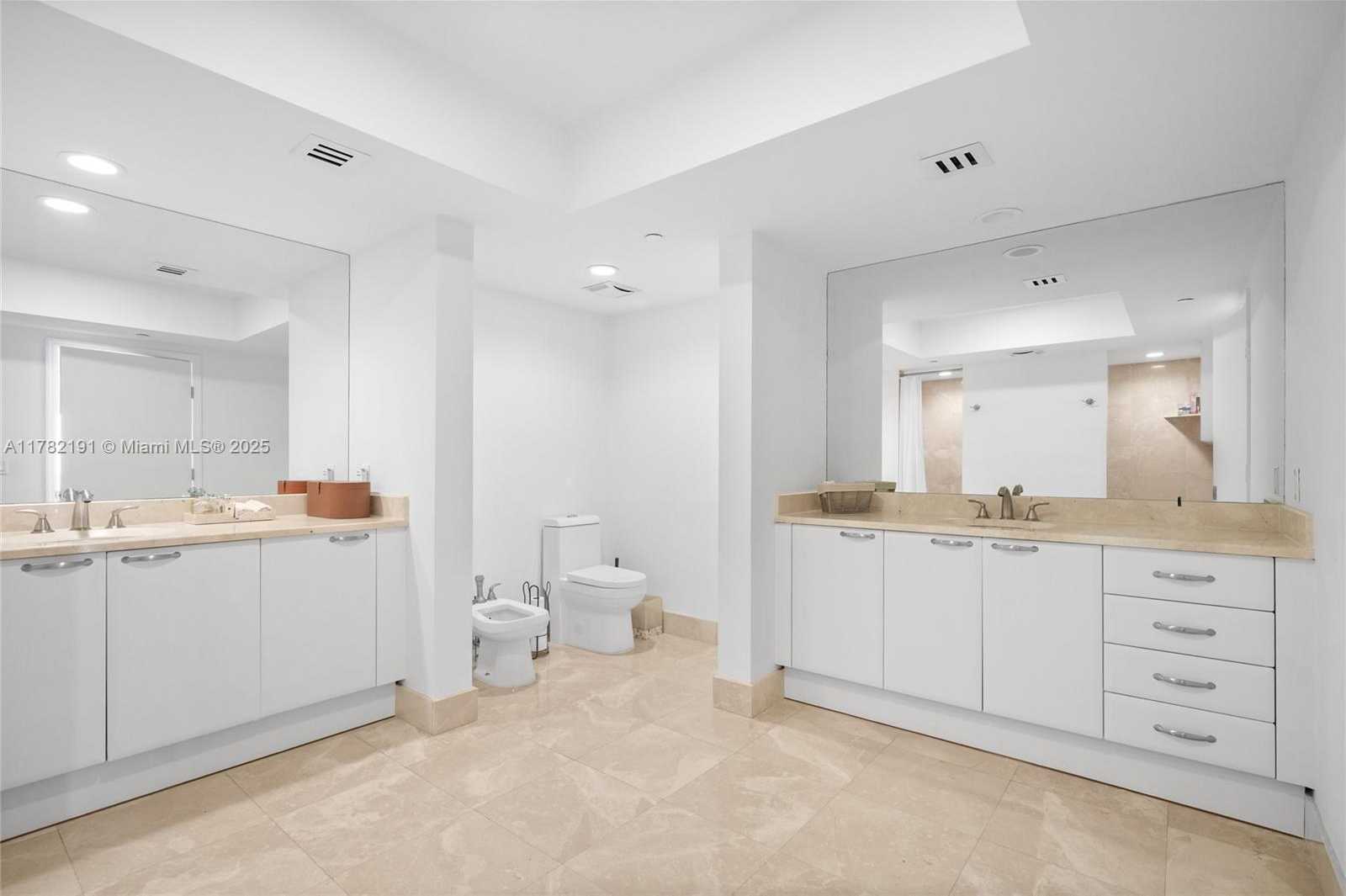 Small Image of 3301 NORTH EAST 183RD ST #2807, Aventura Number 29