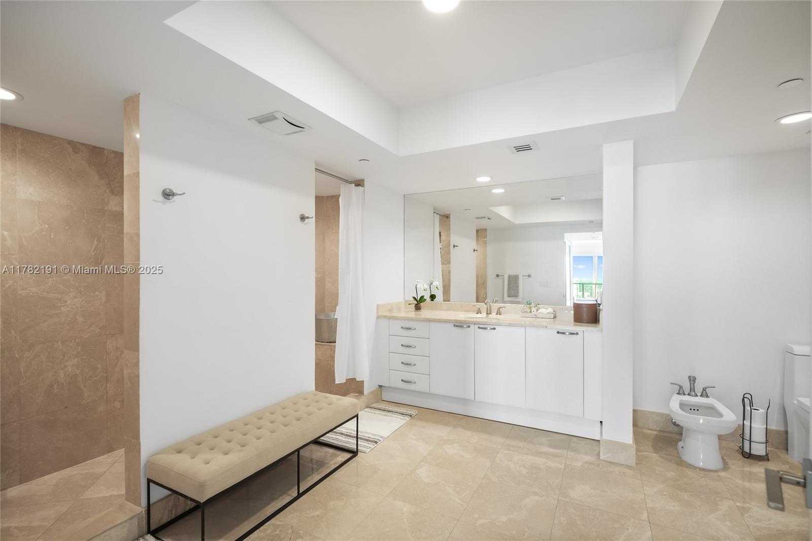 Small Image of 3301 NORTH EAST 183RD ST #2807, Aventura Number 30
