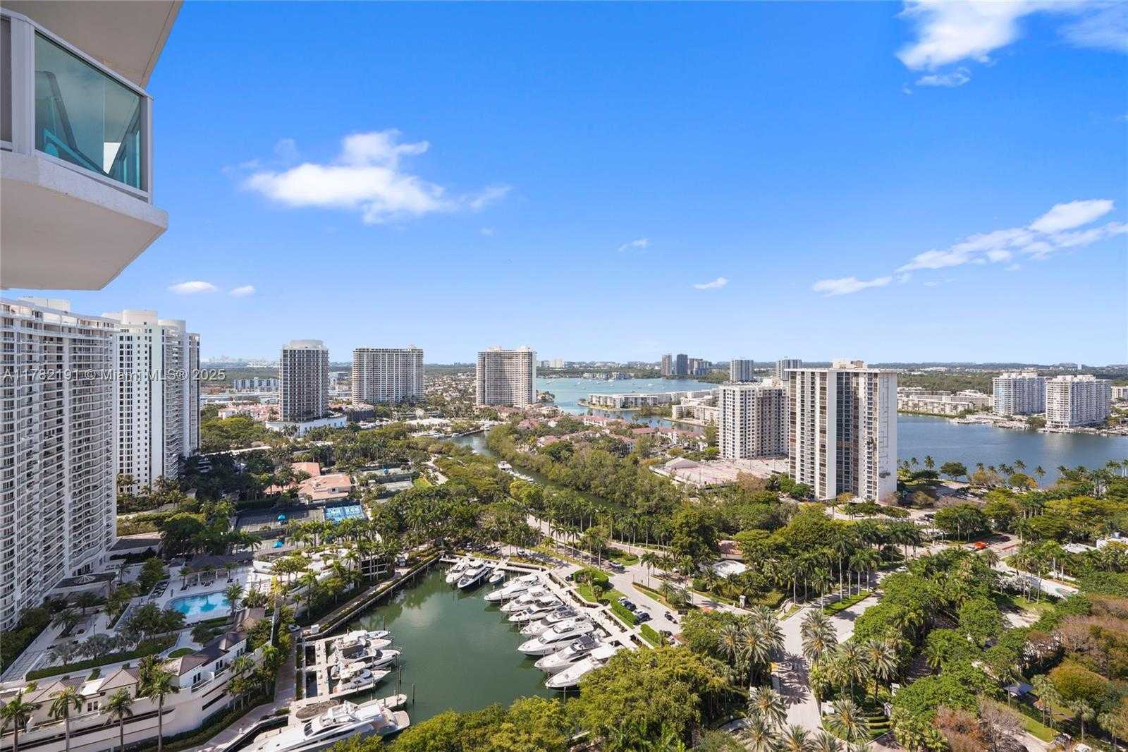 Small Image of 3301 NORTH EAST 183RD ST #2807, Aventura Number 32