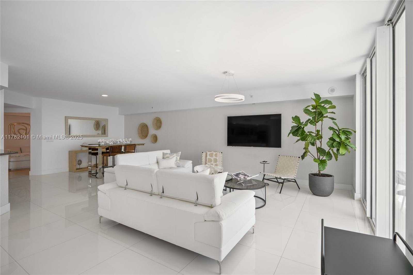 Small Image of 3301 NORTH EAST 183RD ST #2807, Aventura Number 8