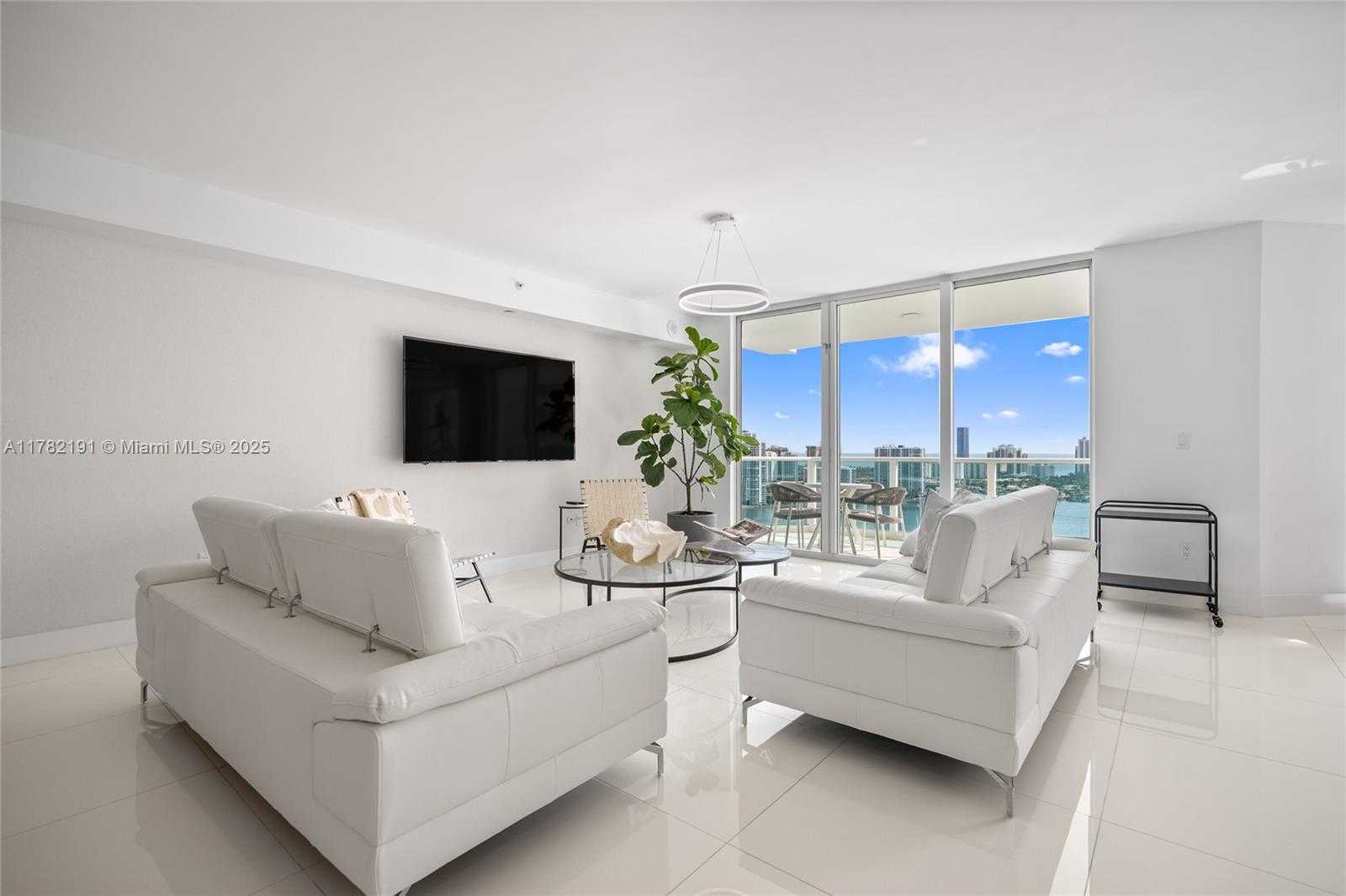 Small Image of 3301 NORTH EAST 183RD ST #2807, Aventura Number 9