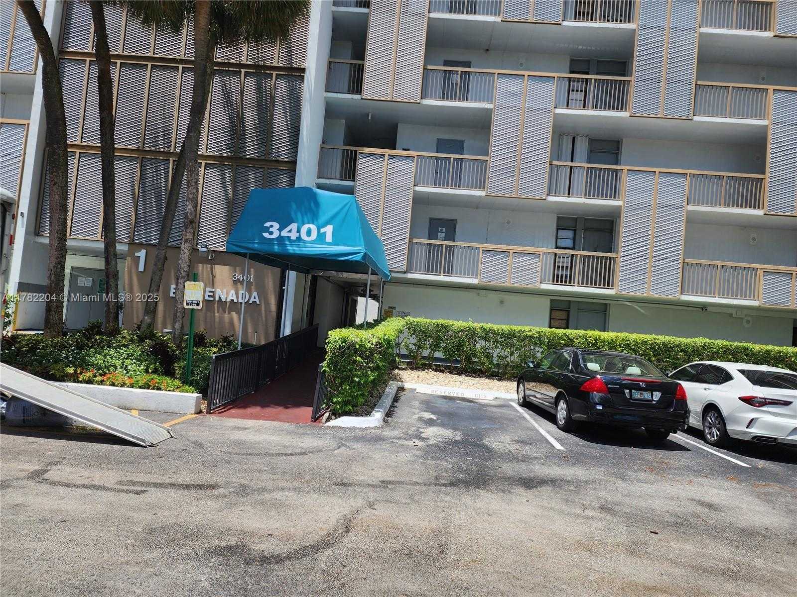 Small Image of 3401 NORTH COUNTRY CLUB DR #117, Aventura Number 9