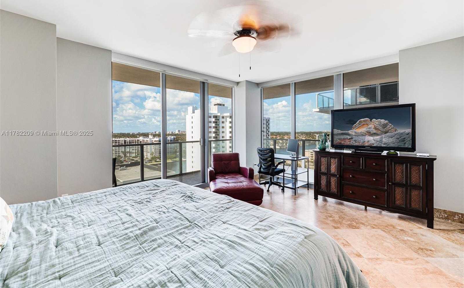 Small Image of 3101 SOUTH OCEAN DR #1202, Hollywood Number 21