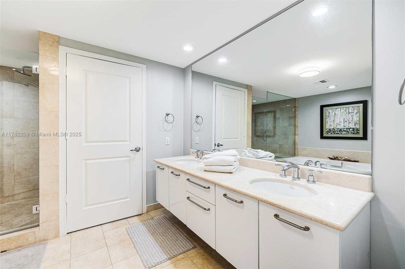 Small Image of 3101 SOUTH OCEAN DR #1202, Hollywood Number 25