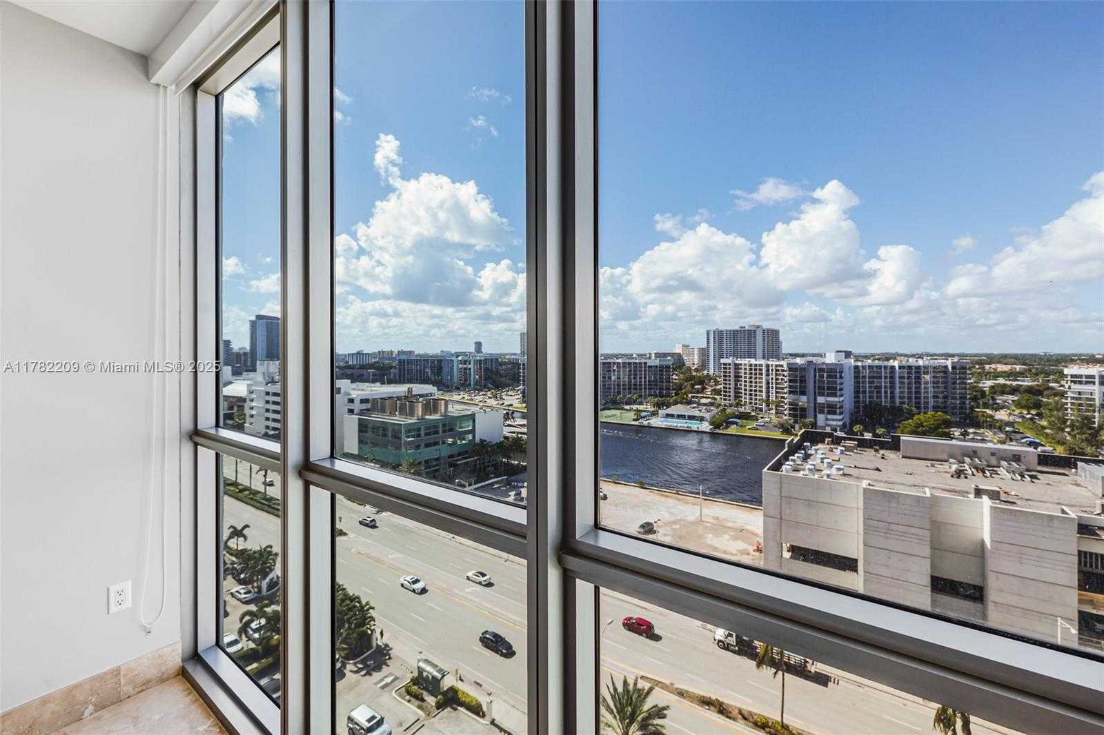 Small Image of 3101 SOUTH OCEAN DR #1202, Hollywood Number 33
