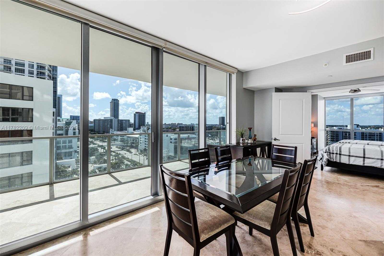 Small Image of 3101 SOUTH OCEAN DR #1202, Hollywood Number 5
