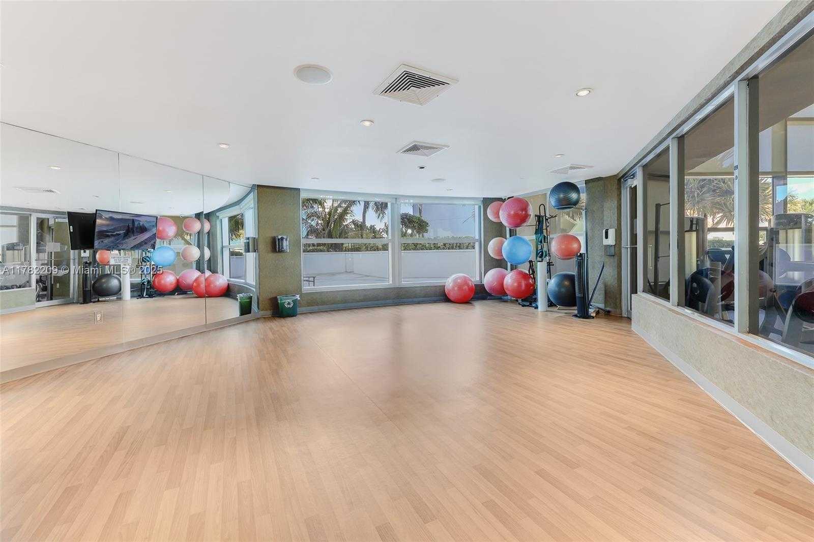 Small Image of 3101 SOUTH OCEAN DR #1202, Hollywood Number 54
