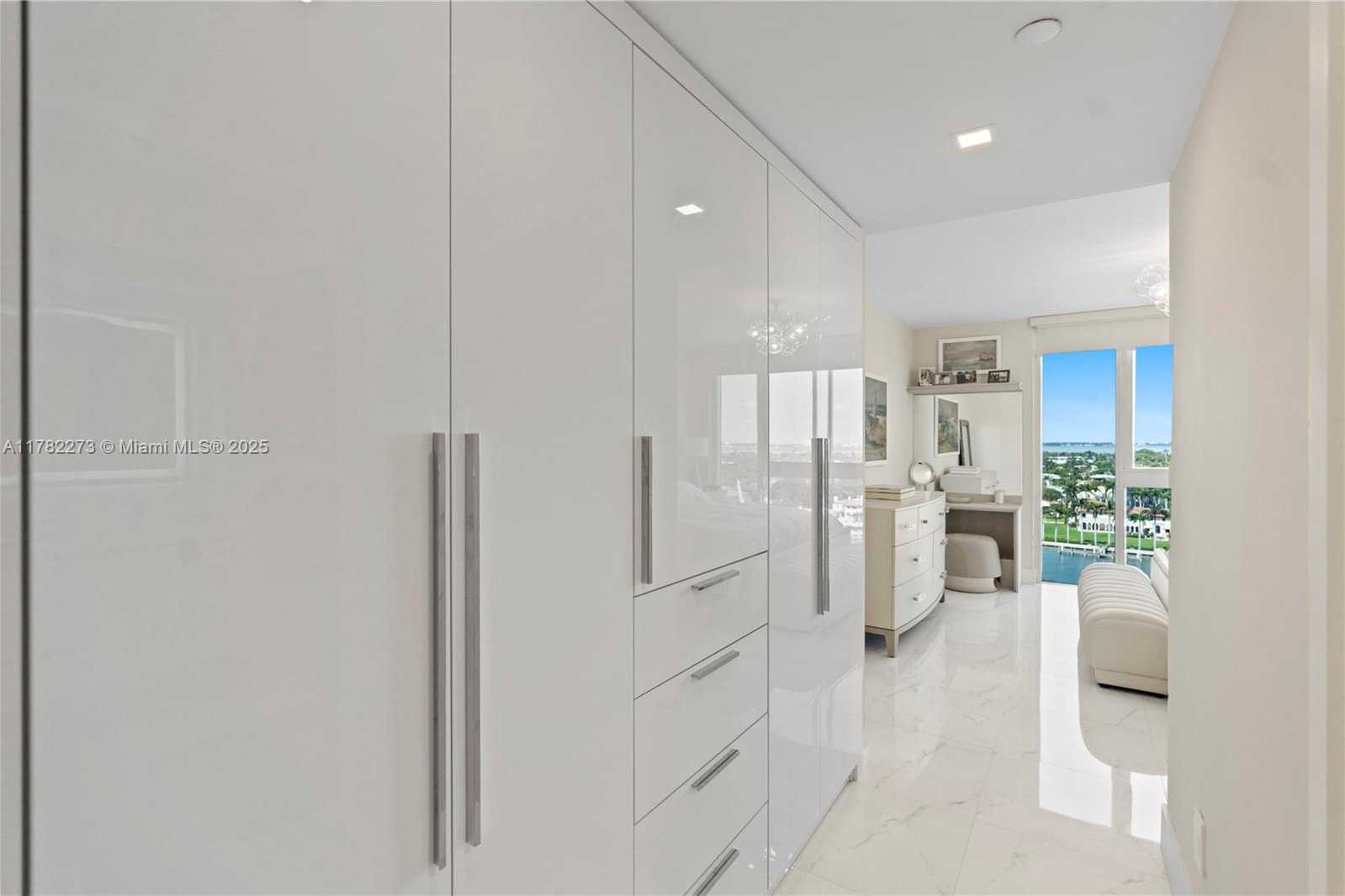 Small Image of 4779 COLLINS AVE #1205, Miami Beach Number 26