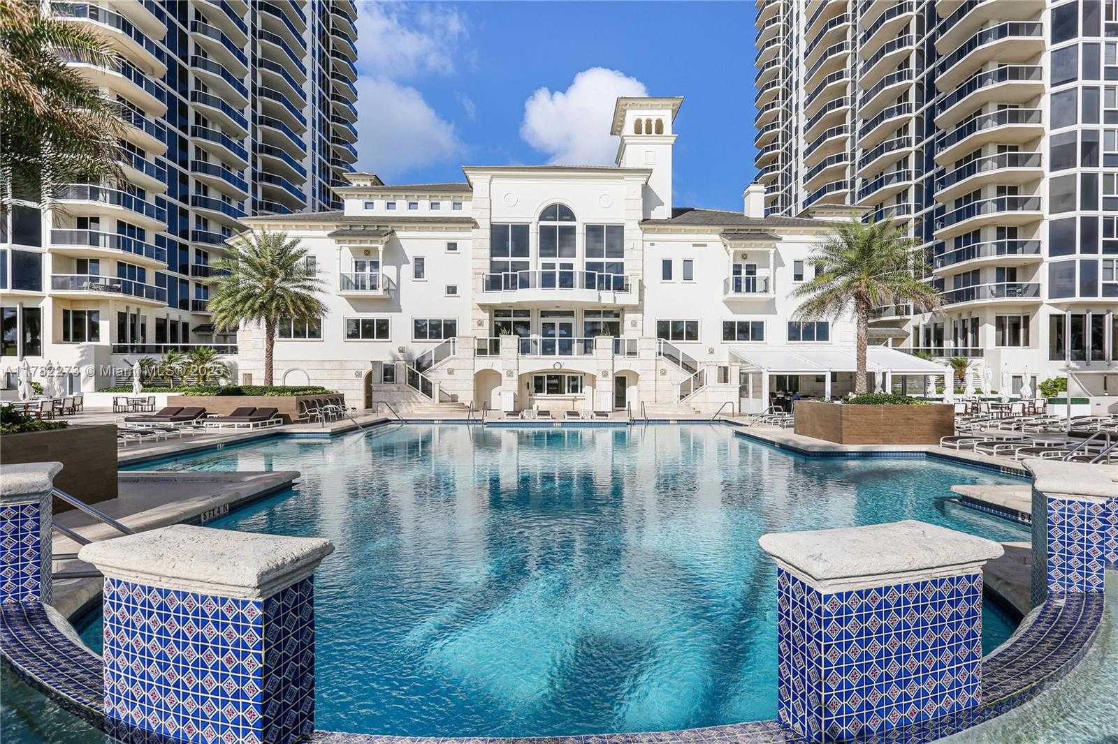 Small Image of 4779 COLLINS AVE #1205, Miami Beach Number 55