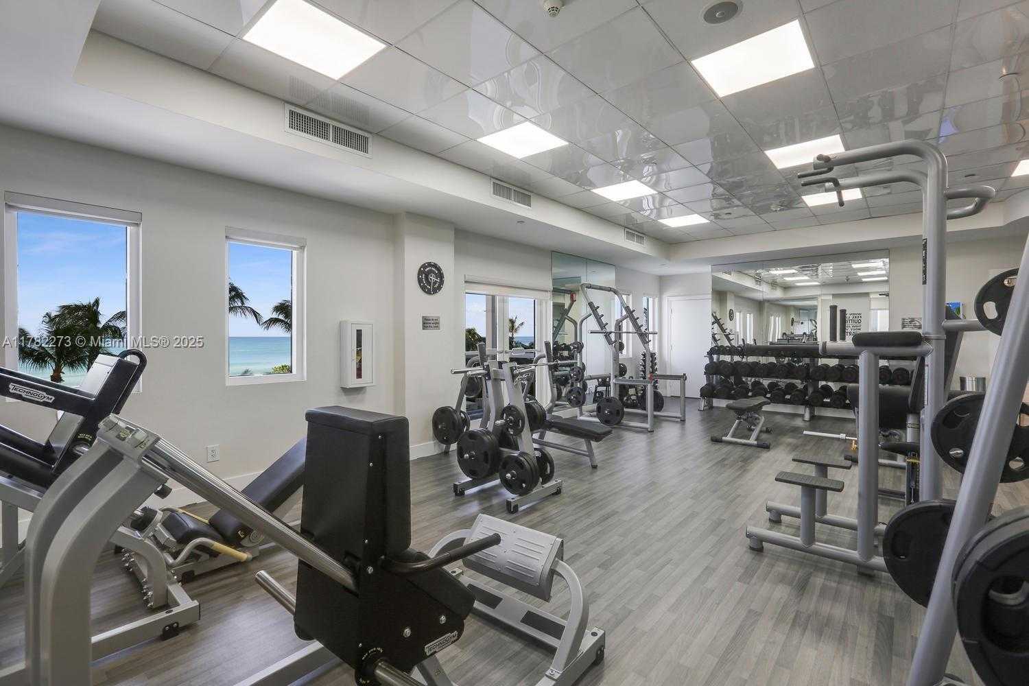 Small Image of 4779 COLLINS AVE #1205, Miami Beach Number 57