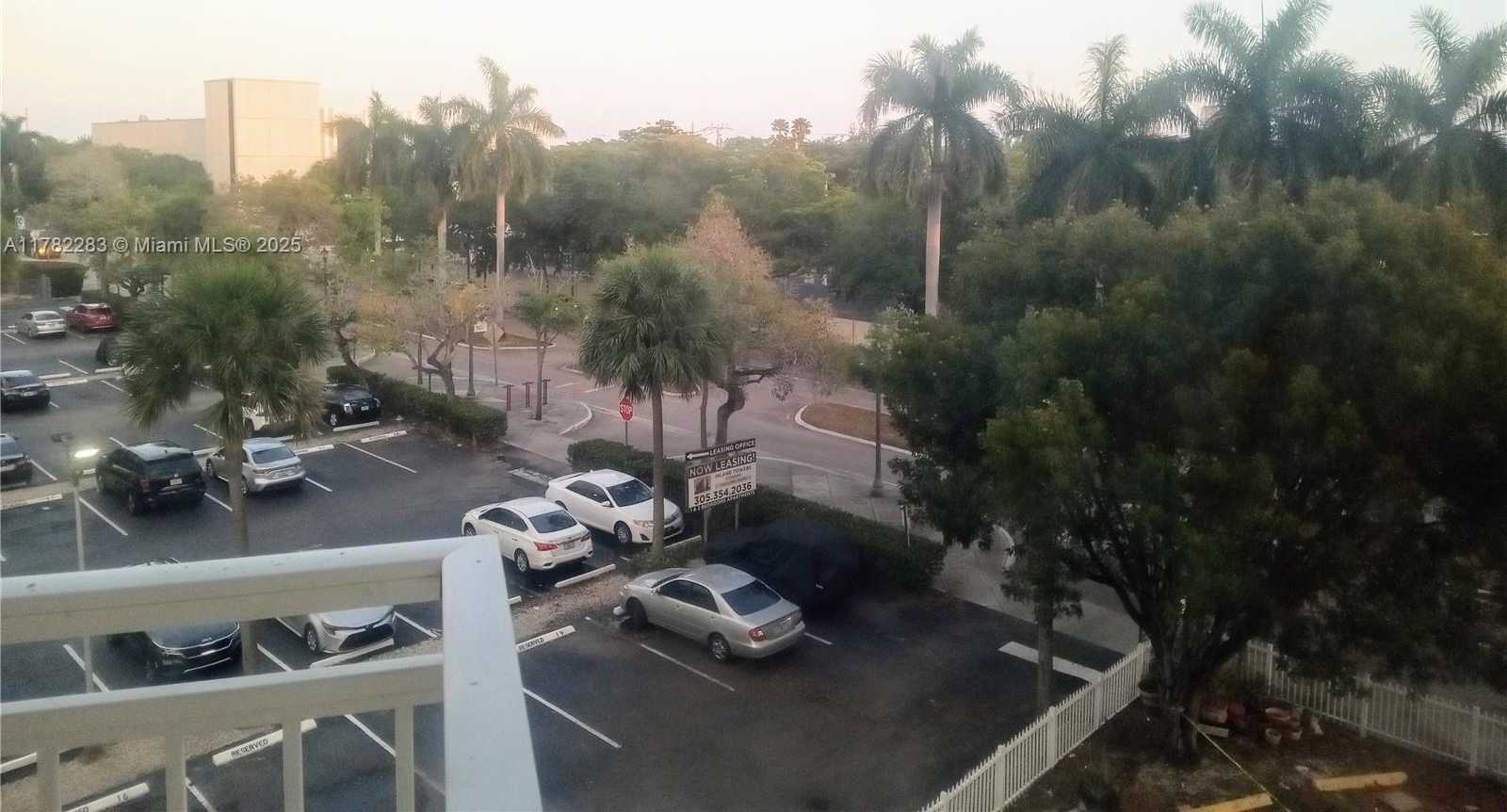 Small Image of 2025 #404, North Miami Beach Number 7